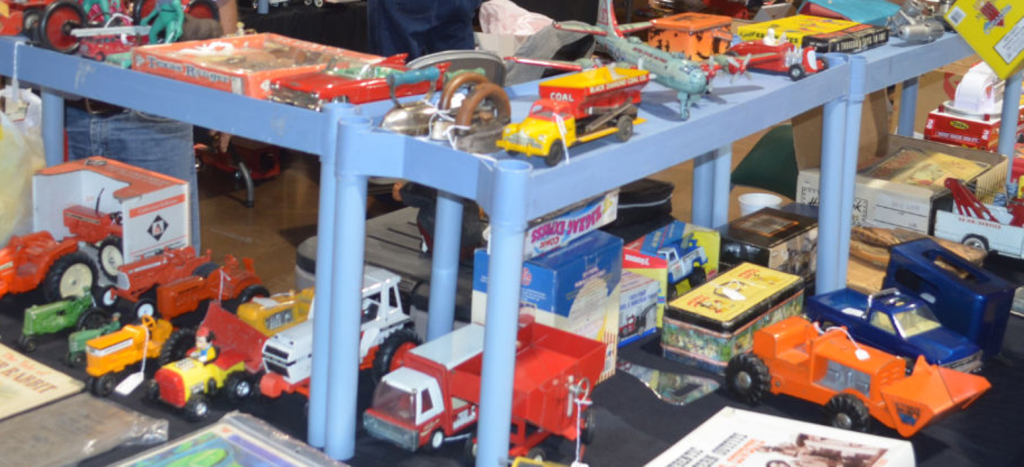 Timber Dan Toy Show & Sale